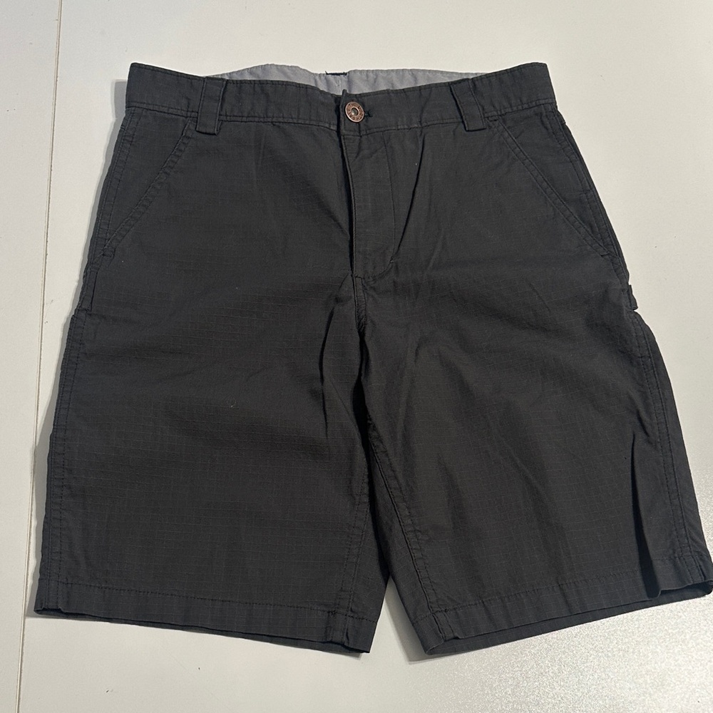 The North Face Boys Charcoal Shorts size 14/16